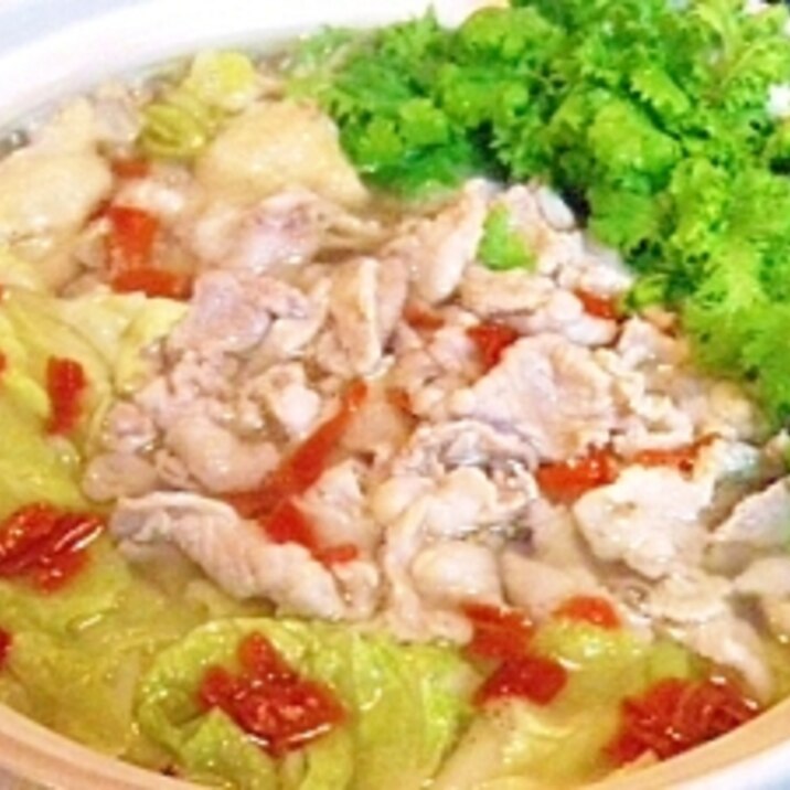 豚&鶏&野菜のピリ辛✿塩鍋